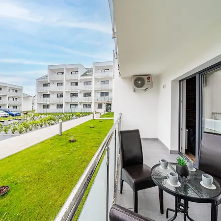 Latarnik - Dwupokojowy 350 M Od Plazy, Sunset Resort, Klimatyzacja, Parking W Cenie グジボボ
