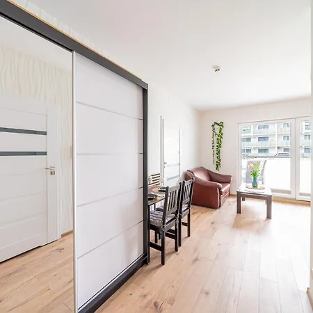 Apartment Latarnik - Dwupokojowy 350 M Od Plazy, Sunset Resort, Klimatyzacja, Parking W Cenie